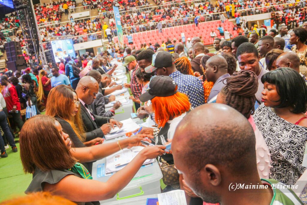 Mutualists Turn Out Massively for MASO Act 4 Tombola Draw