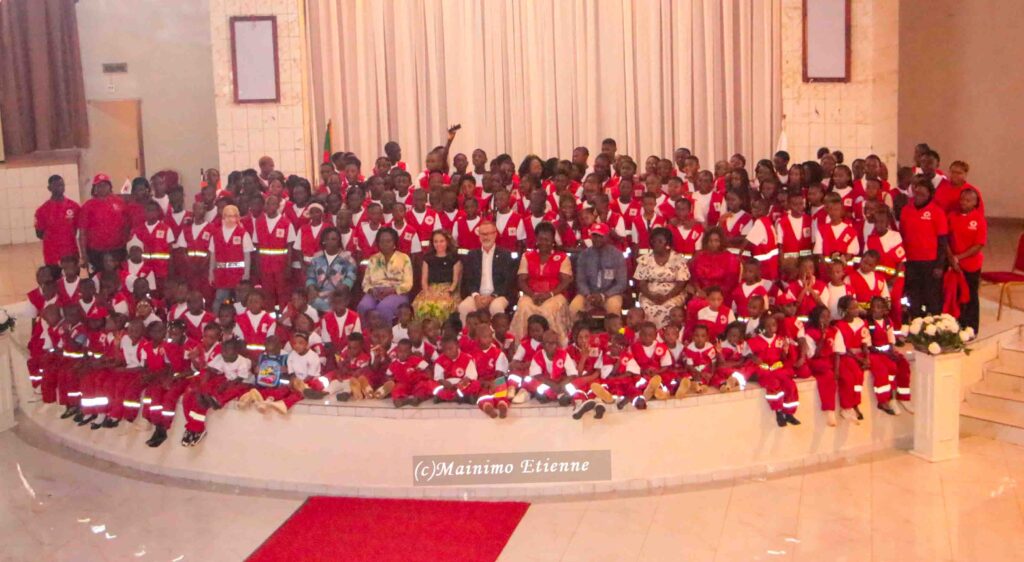 Over 250 Young Cameroonians Urged To Be Peace Ambassadors After Red Cross Training